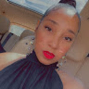 Meet your Posher, Gloria